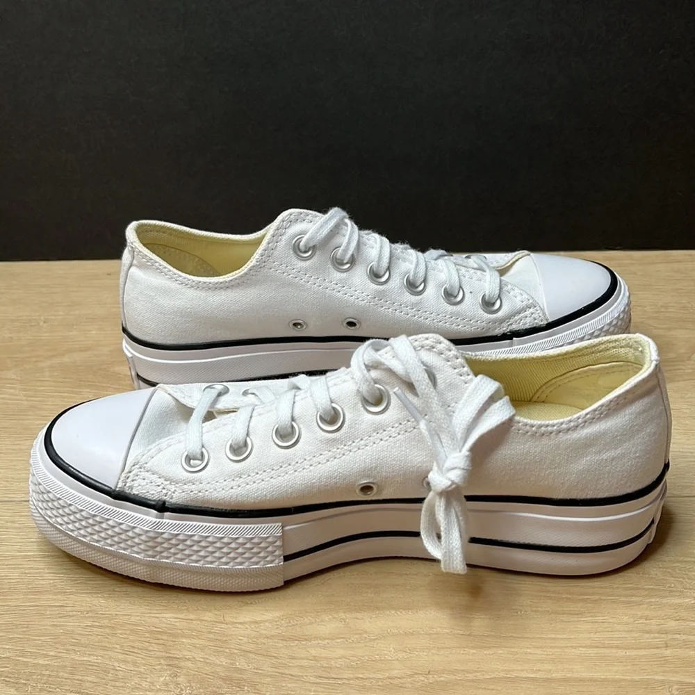 Converse low top